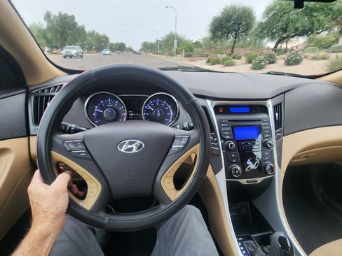 Used 2013 Hyundai Sonata GLS image 17