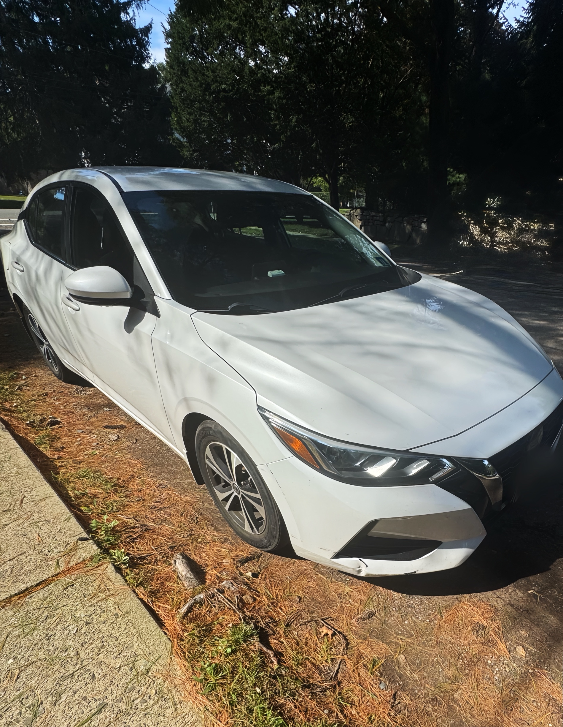 Used 2020 Nissan Sentra SV w/ Trunk Package FWD image 6