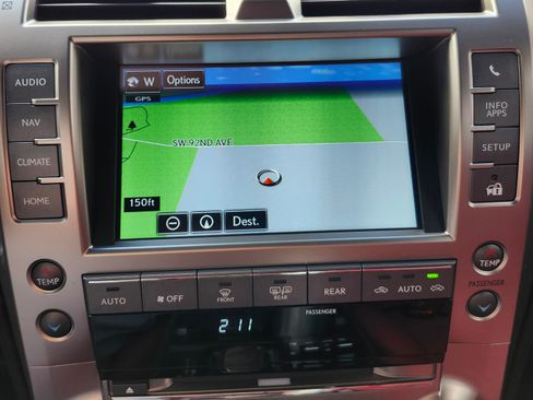 Used 2021 Lexus GX 460 Premium w/ Accessory Package image 14