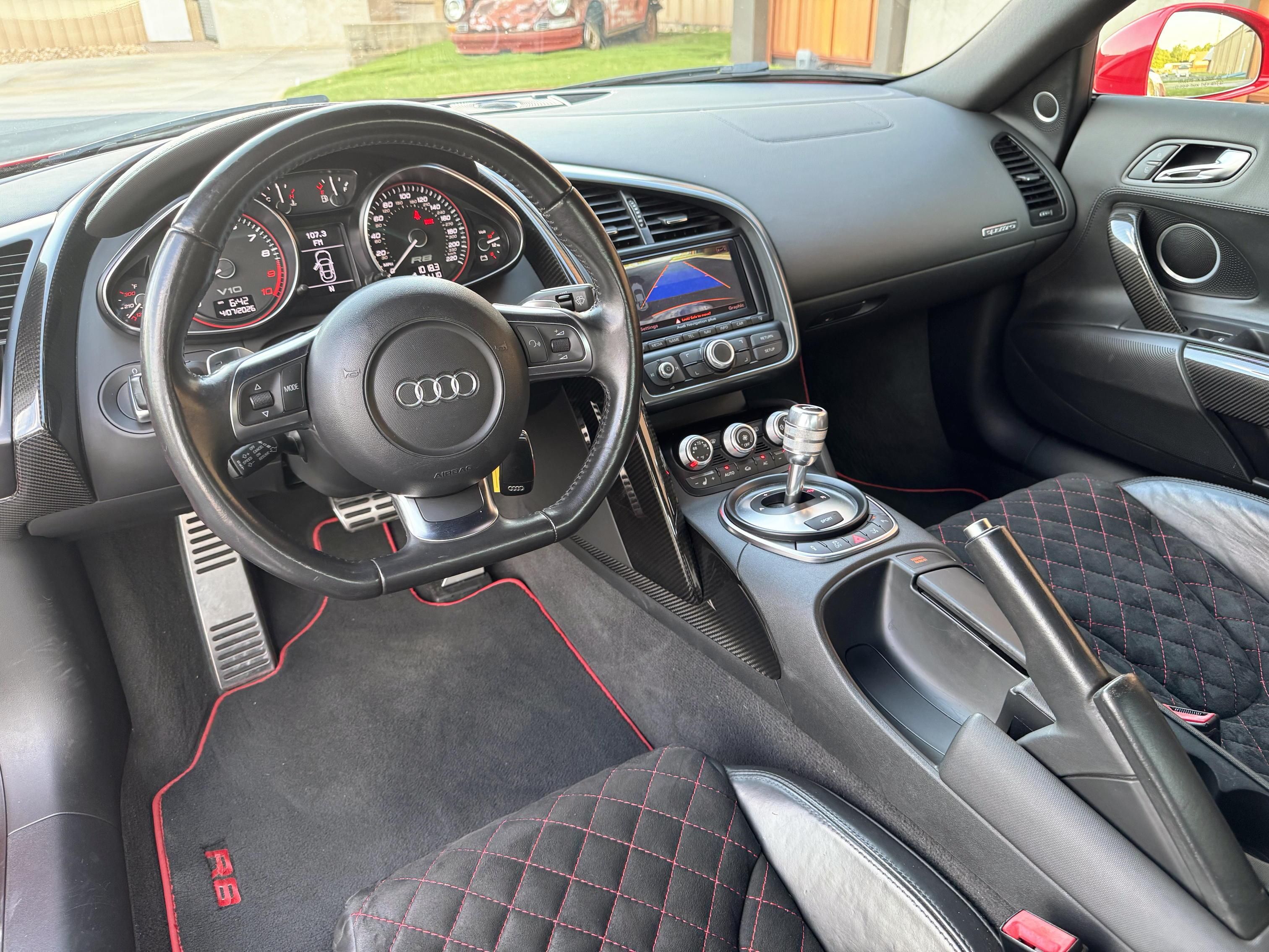 Used 2011 Audi R8 V10 AWD/4WD image 22