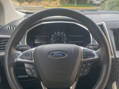 Used 2017 Ford Edge Titanium w/ Equipment Group 302A image 13