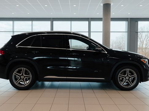 Used 2024 Mercedes-Benz GLE 350 4MATIC image 4