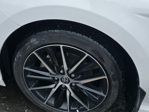 Used 2023 Toyota Camry SE w/ Audio Upgrade Package image 13