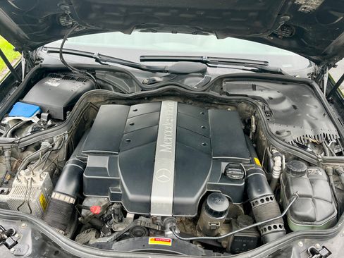 Used 2005 Mercedes-Benz E 320 4MATIC Sedan image 14