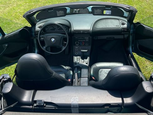 Used 1996 BMW Z3 1.9 RWD image 6