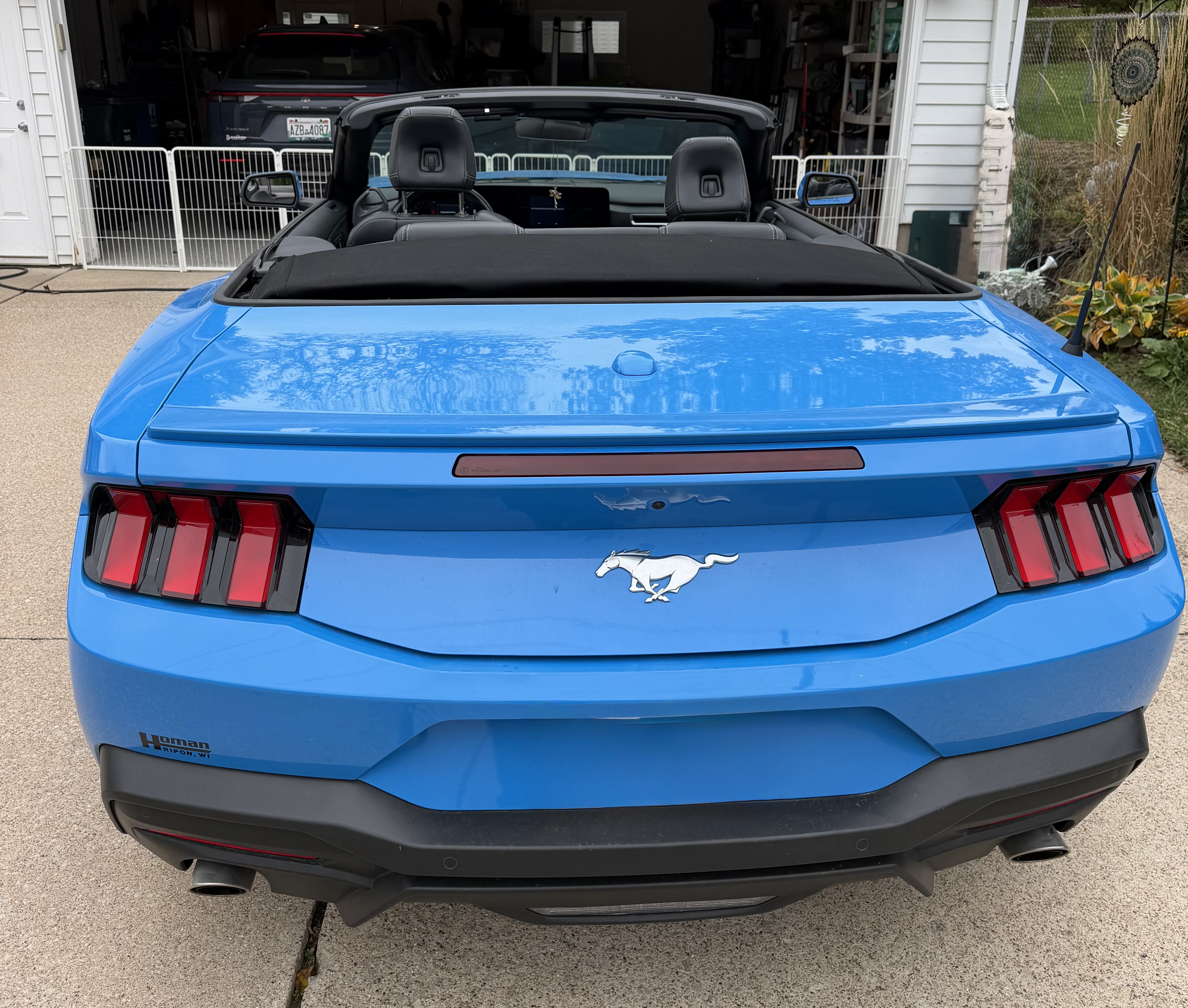 Used 2024 Ford Mustang Premium RWD image 4