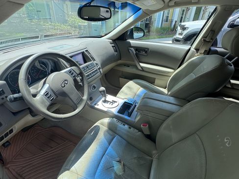 Used 2005 INFINITI FX35 2WD image 11