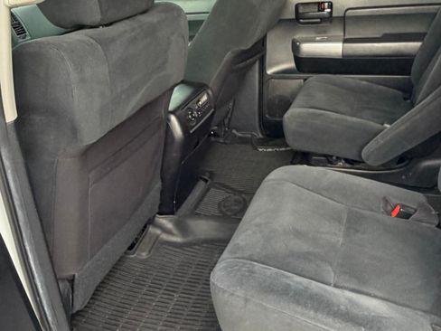 Used 2021 Toyota Sequoia TRD Sport AWD/4WD image 5
