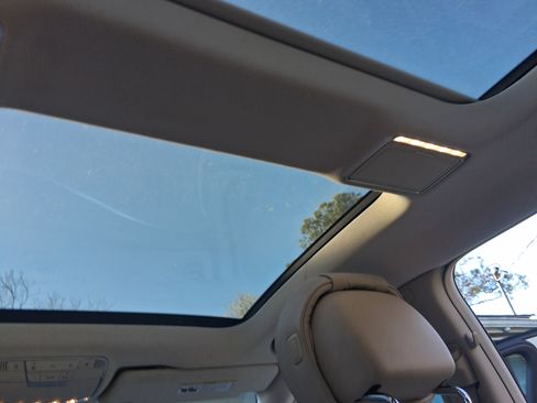 Used 2019 Mercedes-Benz S 560 S 560 Sedan 4D image 10