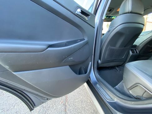 Used 2017 Hyundai Tucson Limited image 13