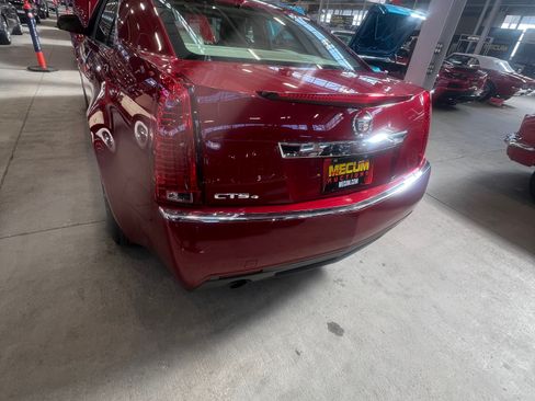 Used 2011 Cadillac CTS Luxury image 8