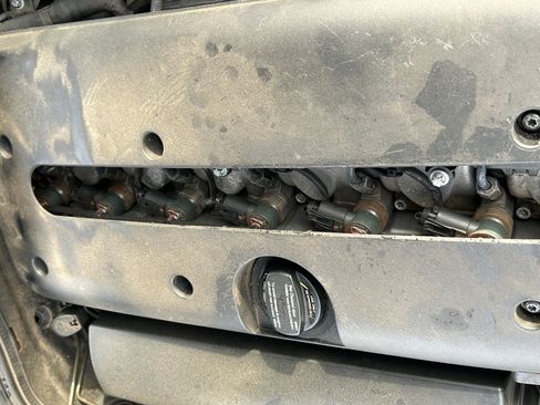 Used 2005 Mercedes-Benz E 320 CDI Sedan image 14