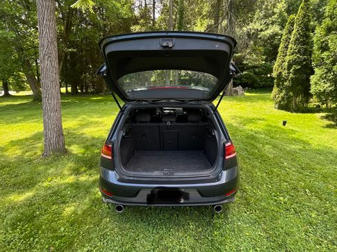 Used 2018 Volkswagen GTI S FWD image 19