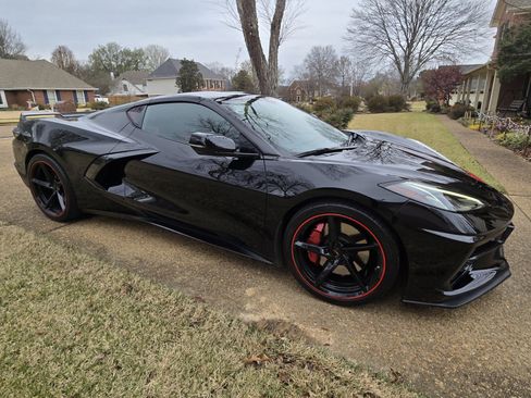 Used 2023 Chevrolet Corvette Stingray Preferred Cpe w/ Z51 Performance Package image 5