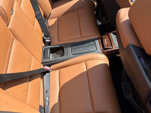 Used 2008 BMW 328i Convertible RWD image 9