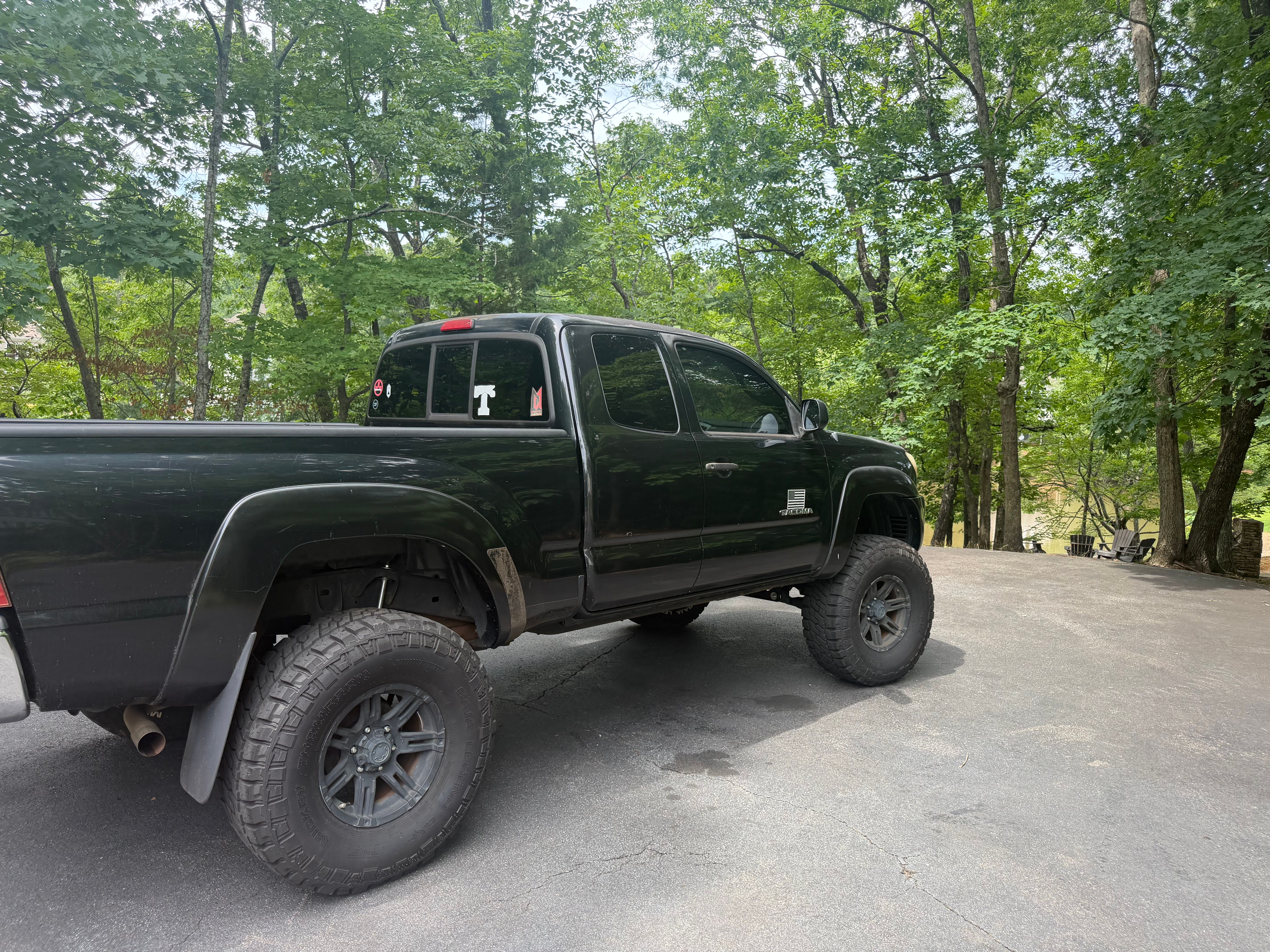 Used 2008 Toyota Tacoma PreRunner RWD image 2