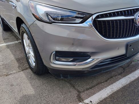 Used 2018 Buick Enclave Premium w/ Trailering Package image 2