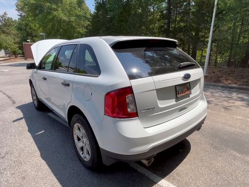 Used 2014 Ford Edge SE AWD/4WD image 4