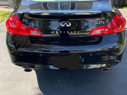 Used 2012 INFINITI G37 x Sedan w/ Premium Pkg image 8