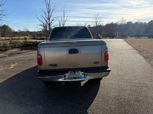 Used 2002 Ford F150 Short Bed 4D image 6