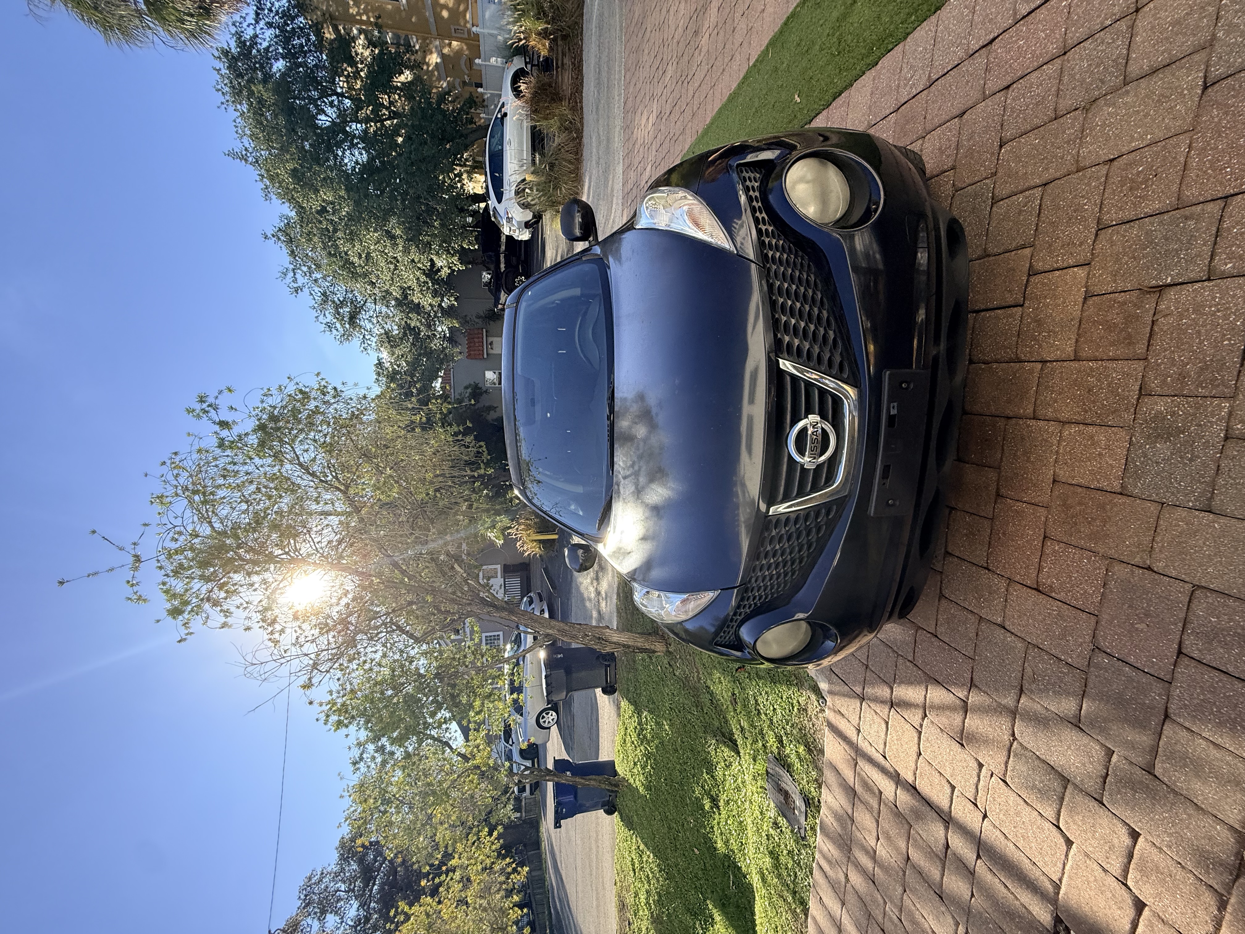 Used 2013 Nissan Juke SV FWD image 2