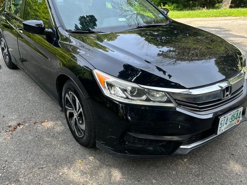 Used 2016 Honda Accord LX image 6