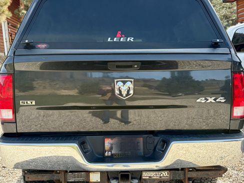 Used 2017 RAM 2500 SLT image 9