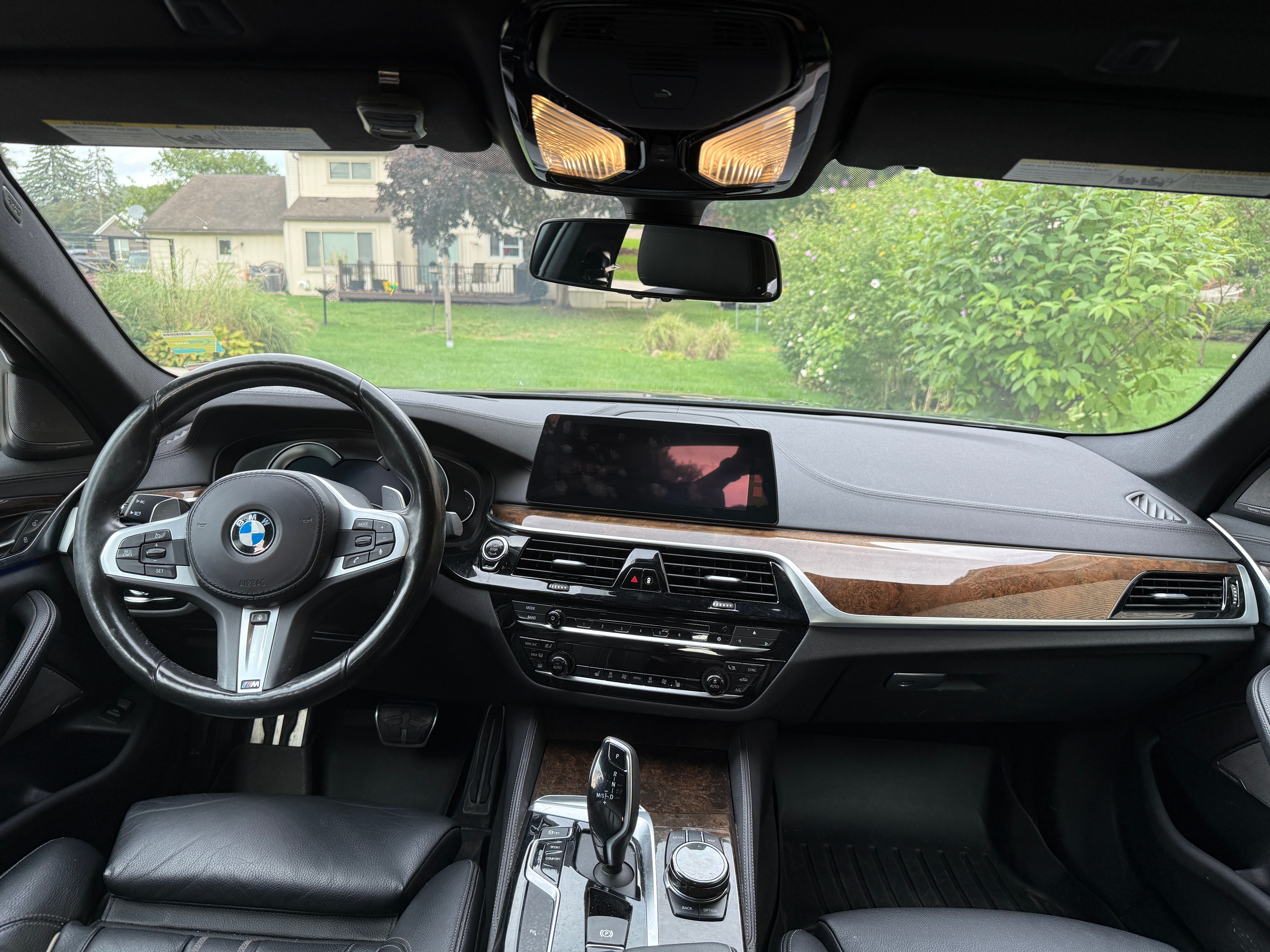 Used 2018 BMW M550i xDrive AWD/4WD image 6