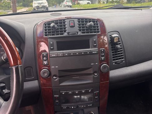 Used 2007 Cadillac CTS 3.6 w/ Bose Edition RWD image 9