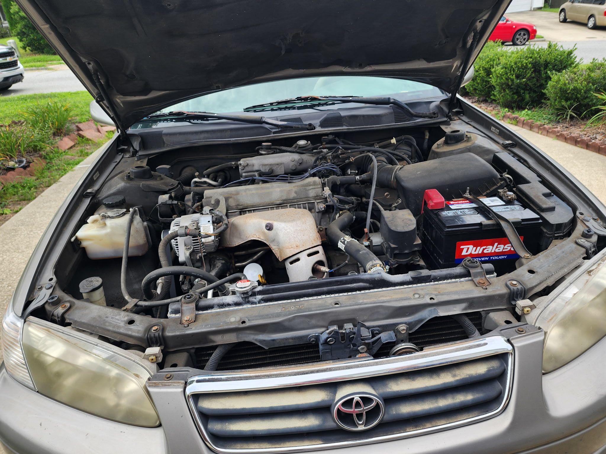 Used 2000 Toyota Camry CE w/ Value Pkg 1 FWD image 9