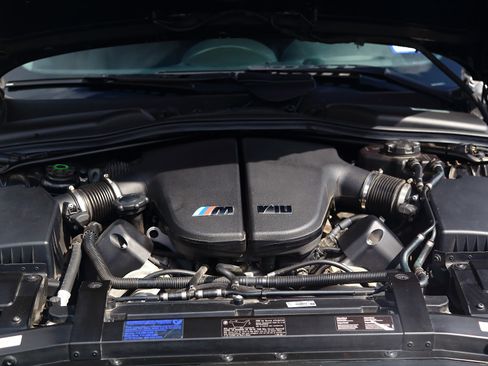 Used 2010 BMW M6 Coupe RWD image 17