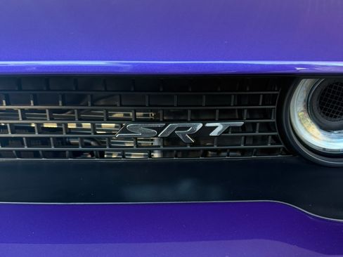 Used 2016 Dodge Challenger SRT Hellcat RWD image 2