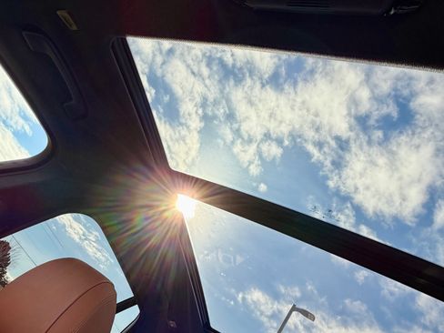 Used 2019 BMW X5 xDrive40i w/ Convenience Package image 13