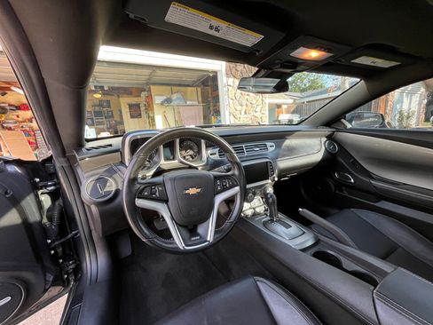 Used 2013 Chevrolet Camaro SS image 19