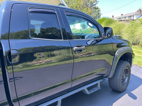 Used 2013 Toyota Tundra 4x4 Double Cab w/ Tow Pkg image 8