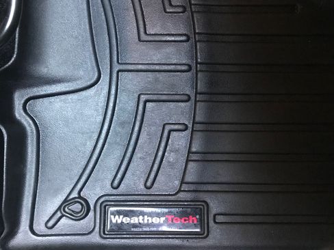 Used 2015 RAM 1500 Express AWD/4WD image 11