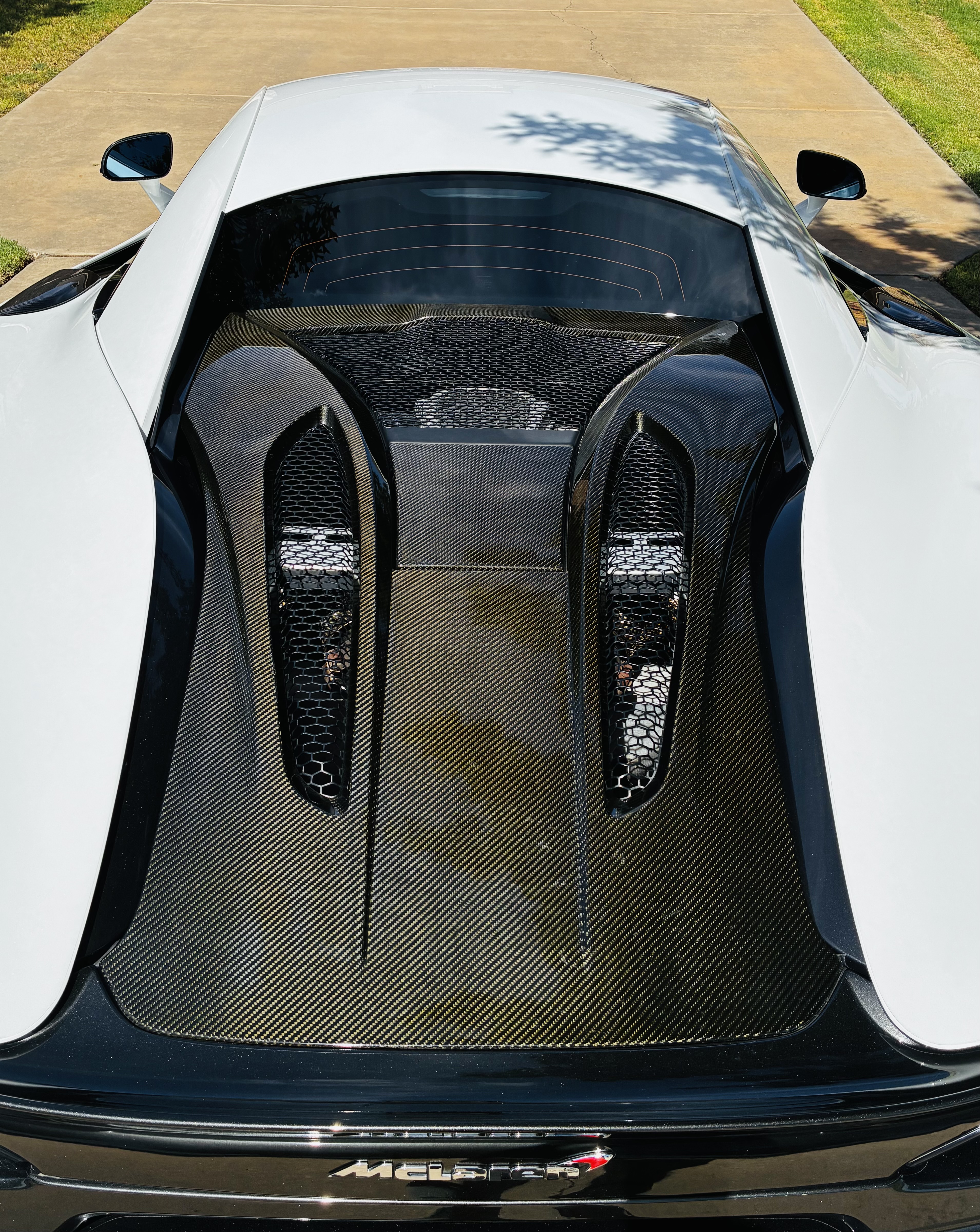 Used 2016 McLaren 570S Coupe RWD image 11
