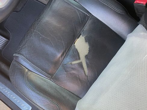 Used 2013 Ford Explorer Limited image 25