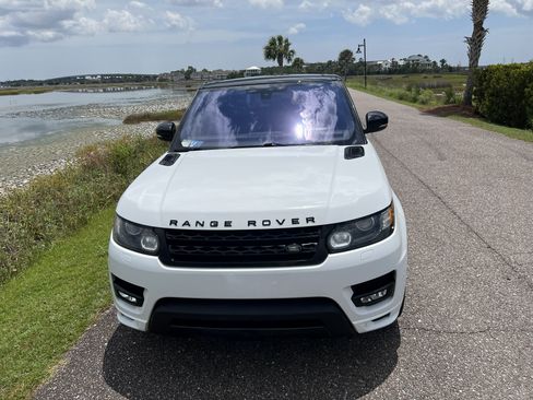 Used 2016 Land Rover Range Rover Sport HST AWD/4WD image 10