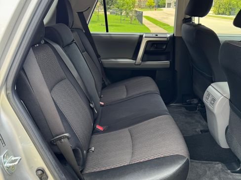 Used 2011 Toyota 4Runner SR5 AWD/4WD image 22