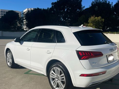 Used 2018 Audi Q5 2.0T Premium Plus w/ Premium Plus Package image 5