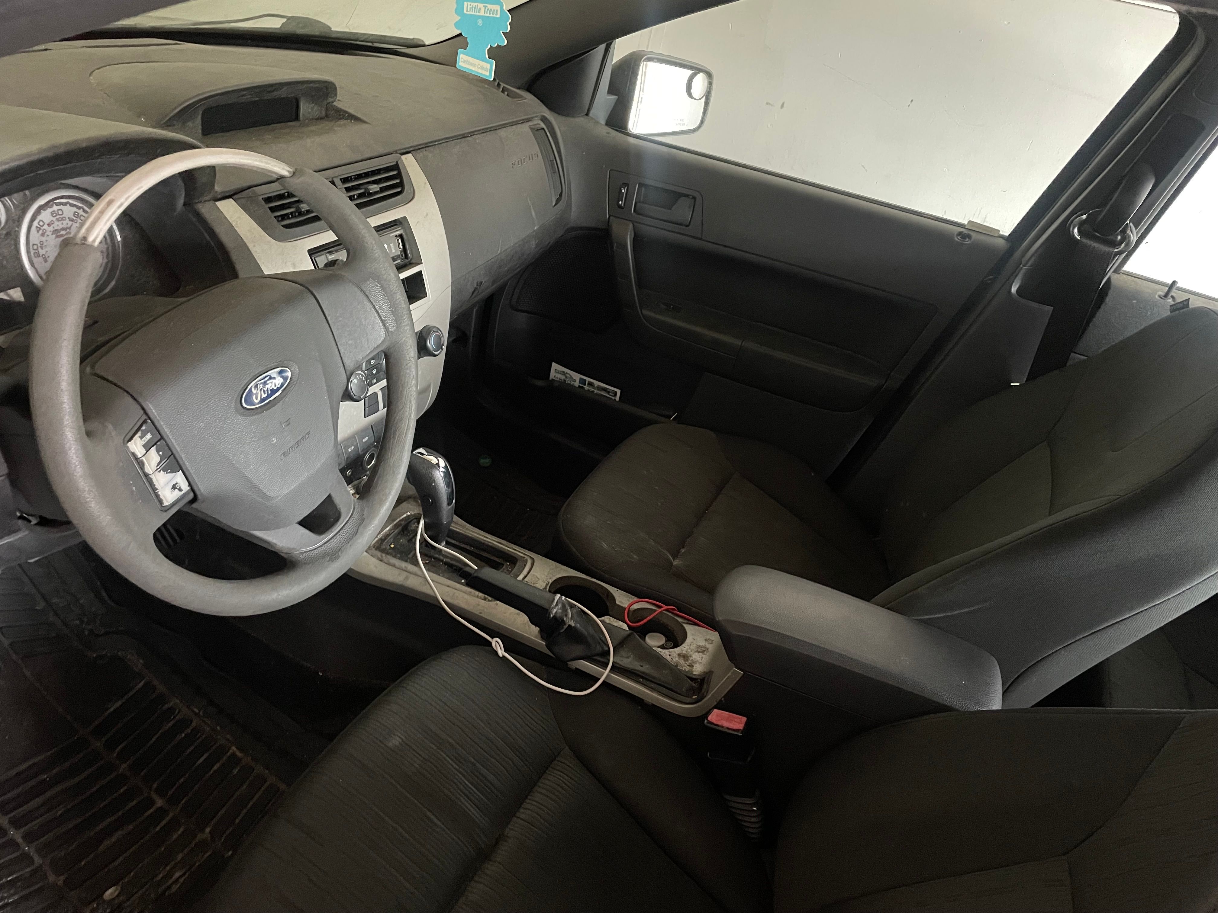 Used 2009 Ford Focus SE FWD image 14