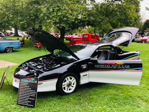 Used 1993 Chevrolet Camaro Z28 image 1