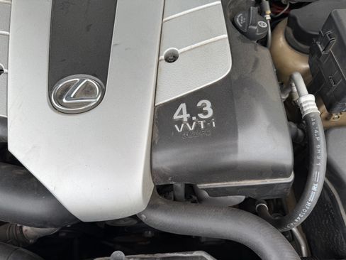 Used 2006 Lexus SC 430 Convertible image 6