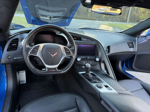 Used 2016 Chevrolet Corvette Z06 w/ 3LZ Preferred Equipment Group image 24