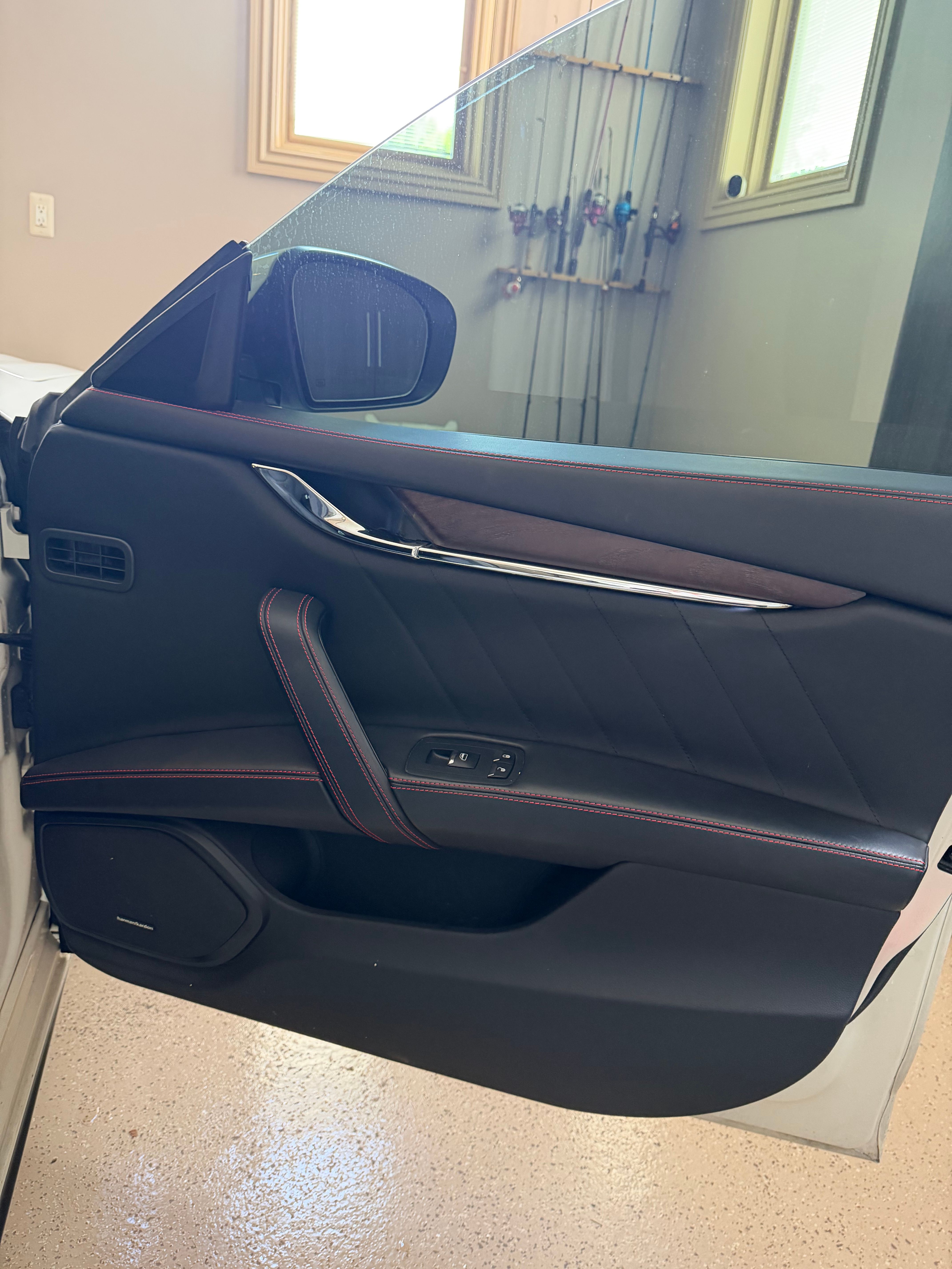 Used 2019 Maserati Quattroporte S Q4 AWD/4WD image 8