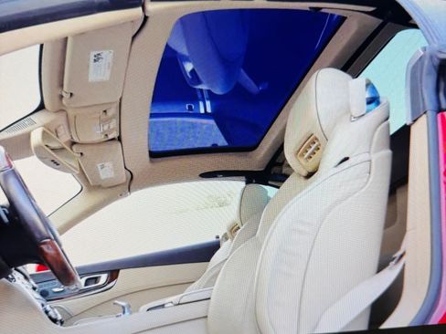 Used 2014 Mercedes-Benz SL 550 w/ Sport Wheel Package image 5