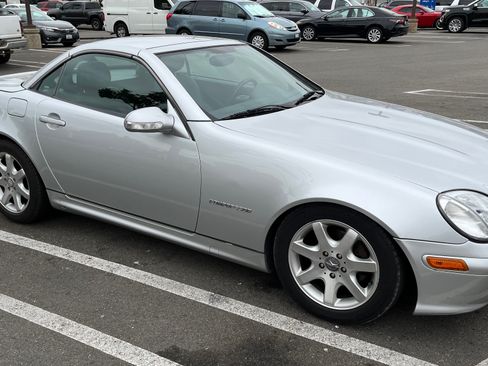 Used 2001 Mercedes-Benz SLK 230 image 1