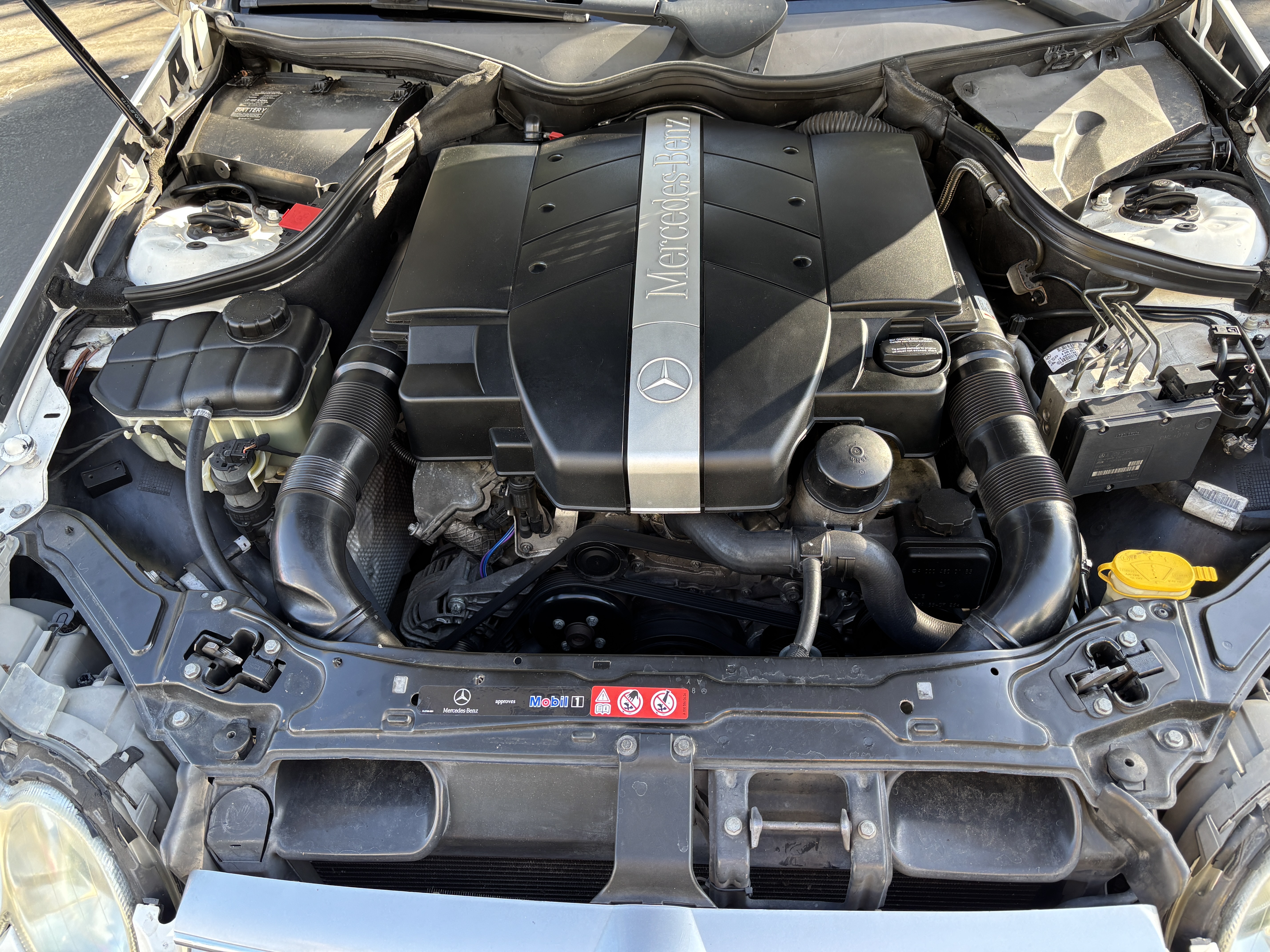 Used 2004 Mercedes-Benz CLK 320 Coupe image 14