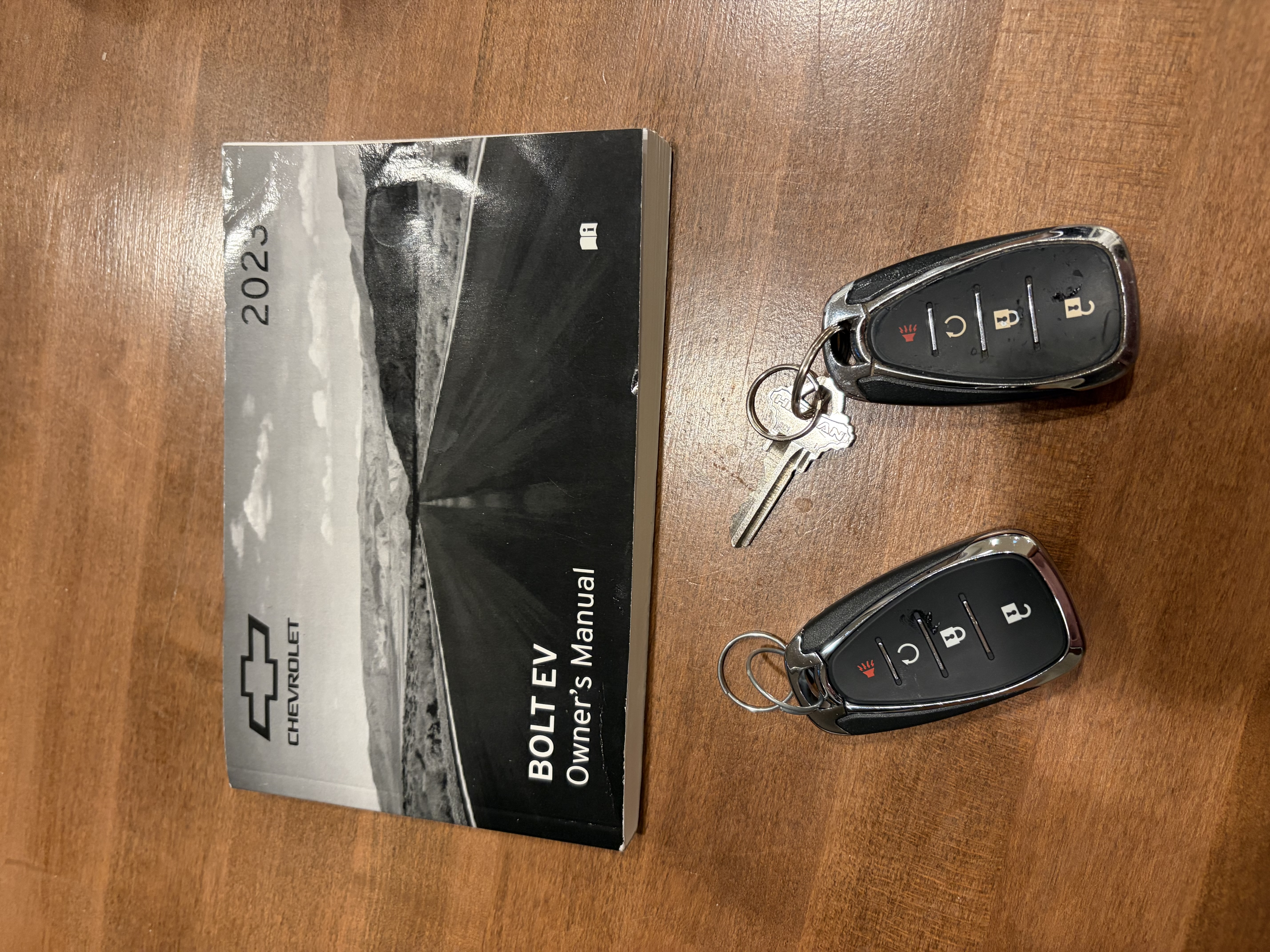 Used 2023 Chevrolet Bolt LT FWD image 19